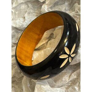 Vintage Black & Yellow Wooden Bangle Bracelet With White Floral Inlay Design 2.5